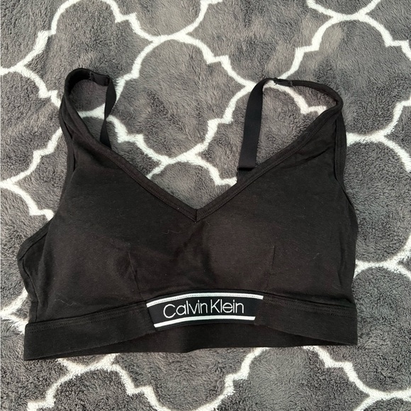 Calvin Klein Black V-Neck Bralette - Picture 1 of 1